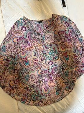 Women’s Paisley Print Split-Neck poncho in Lavender Multi